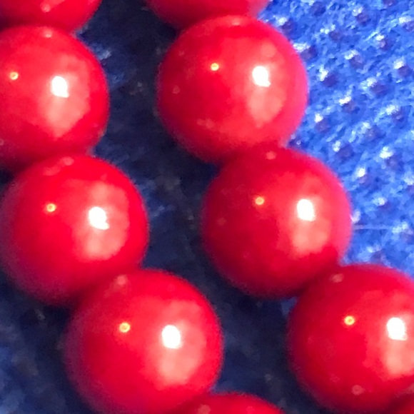 6mm red coral - Picture 2 of 8